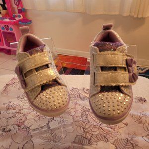 Girls Light up Sneakers size 8